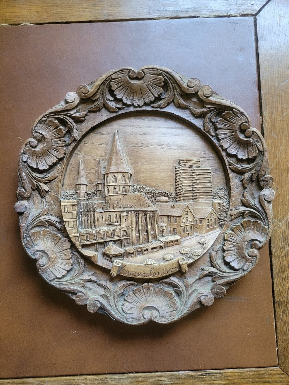 Vintage SiC Tradition Kaiserslautern Germany 3D Faux Wood Wall Plaque Plate 407